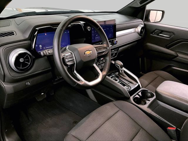 2024 Chevrolet Colorado LT - 11