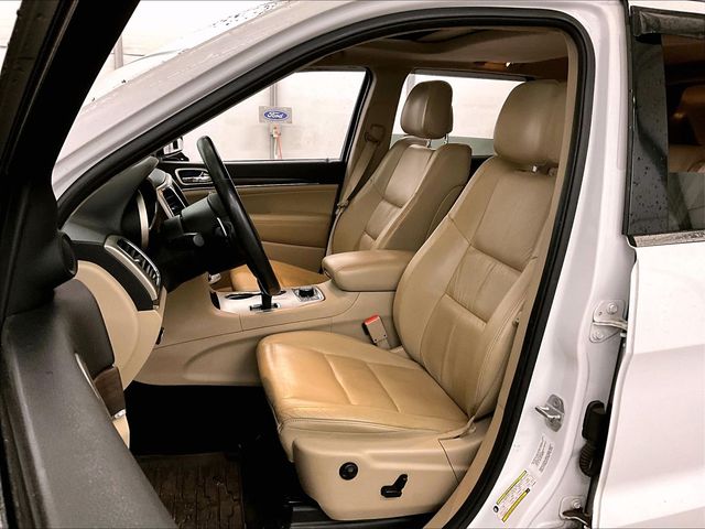 2014 Jeep Grand Cherokee Limited White at Carlisle Cadillac Buick GMC
