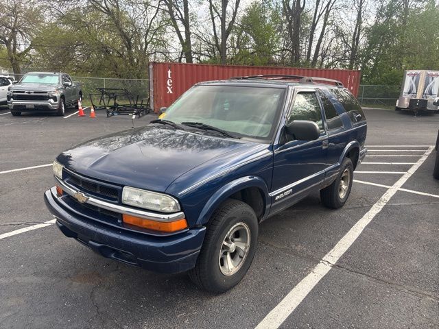 Indigo Blue Metallic 2005 Chevrolet Blazer LS 2-Door RWD SUV / Crossover Rear-Wheel Drive 4-Speed Automatic Overdrive