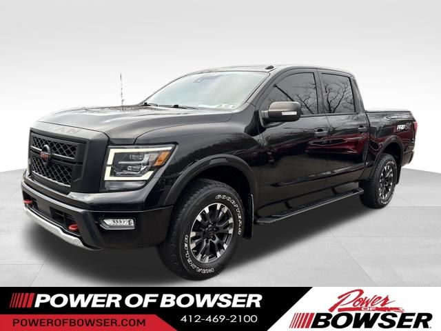 Super Black 2020 Nissan Titan PRO-4X Crew Cab 4WD Pickup Truck Four-Wheel Drive 9-Speed Automatic
