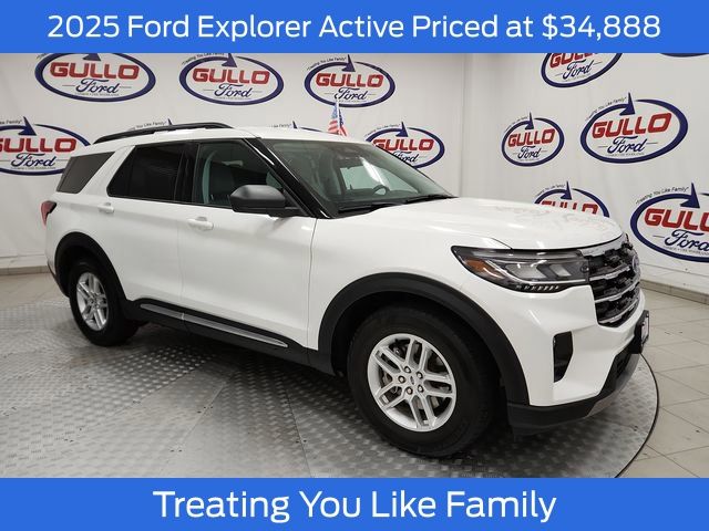 2025 Ford Explorer Active RWD