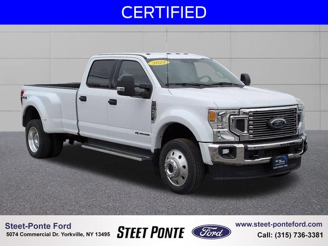 Oxford White 2022 Ford F-450 Super Duty XLT Crew Cab LB DRW 4WD Pickup Truck Four-Wheel Drive Automatic