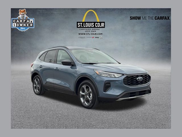 2025 Ford Escape ST-Line FWD
