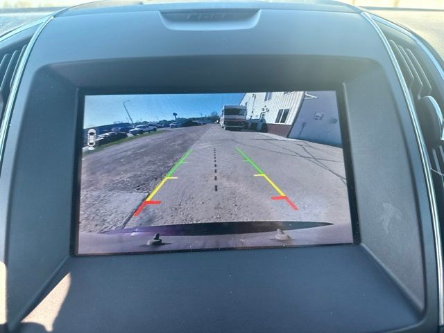 2020 Burgundy Ford Edge Titanium AWD SUV