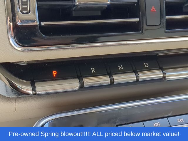 Used 2020 White Lincoln Reserve image 36