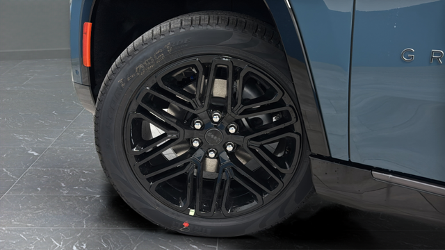 New 2026 Steel Blue Jeep Limited Reserve image 40