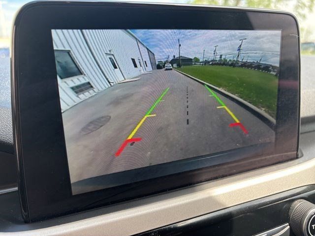 2021 Ford Escape SE photo