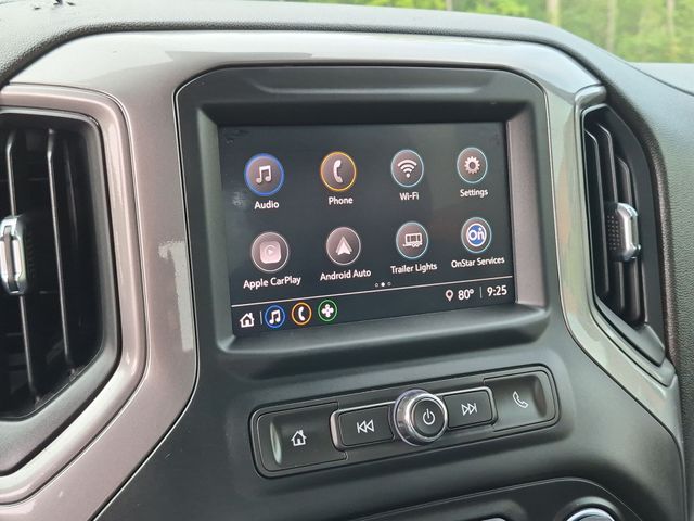 Used 2024 White Chevrolet Custom image 35