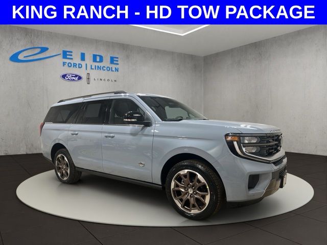 Glacier Gray Metallic Tri-Coat 2026 Ford Expedition SUV / Crossover Four-Wheel Drive Automatic