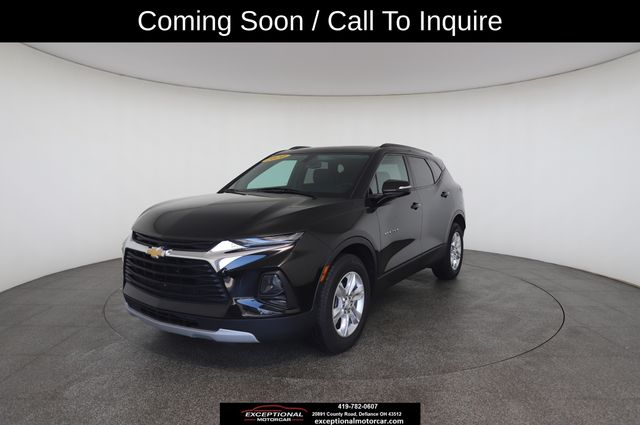 View vehicle photo 2