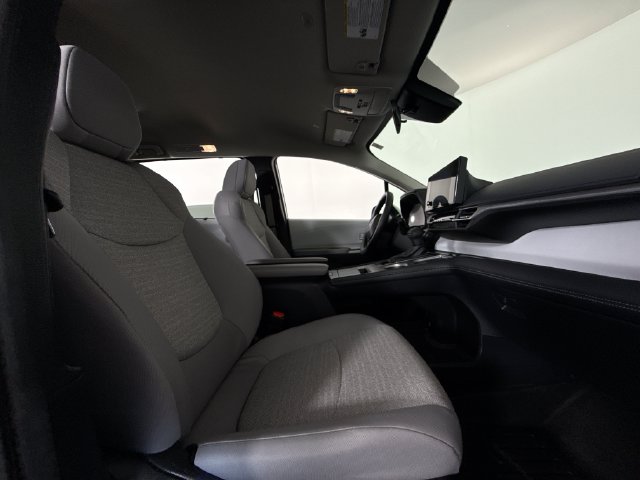 Used 2025 Toyota Sienna Van
