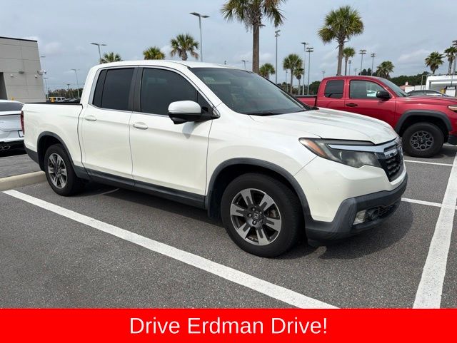 2017 Honda Ridgeline RTL-T's photo