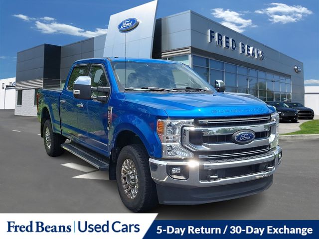 Blue Metallic 2021 Ford F-250 Super Duty Pickup Truck Four-Wheel Drive Automatic