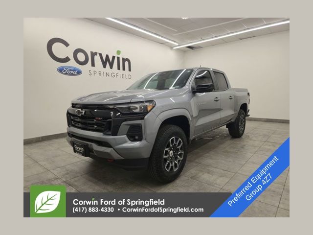 Sterling Gray Metallic 2024 Chevrolet Colorado Z71 Crew Cab 4WD Pickup Truck Four-Wheel Drive 8-Speed Automatic