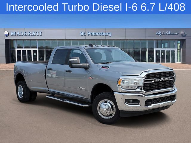 Billet Silver Metallic Clearcoat 2023 RAM 3500 Pickup Truck Four-Wheel Drive 6-Speed Automatic