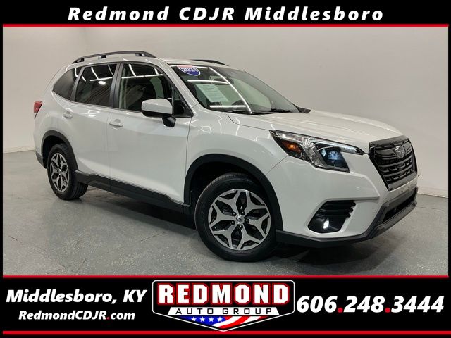 2024 Subaru Forester Premium Crossover AWD