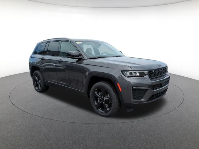 new 2026 Jeep Grand Cherokee car, priced at $44,086