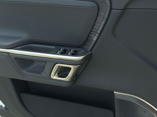Used 2024  Rivian Adventure image 30