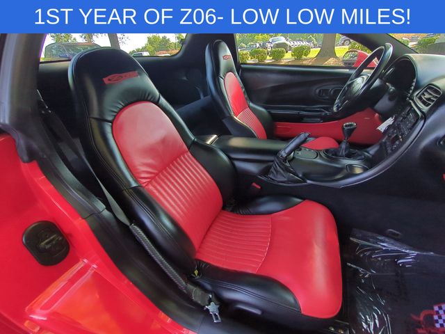 Used 2001 Red Chevrolet Z06 image 25