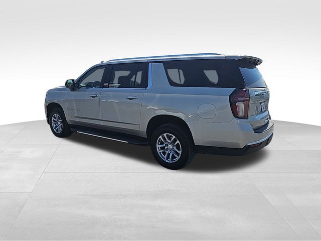 2023 Chevrolet Suburban LT 5