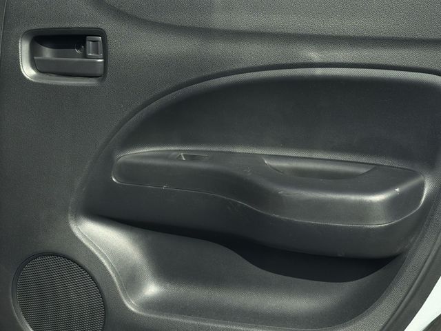 Used 2024  Mitsubishi ES image 36