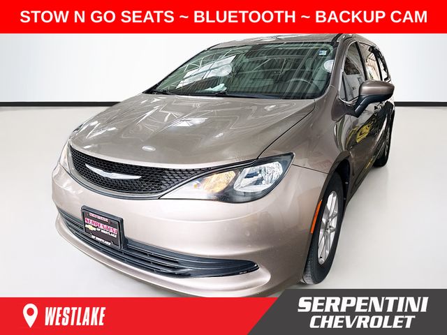 2017 Chrysler Pacifica LX FWD