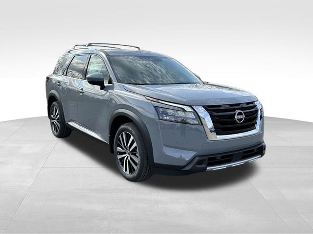 2025 Nissan Pathfinder Platinum 4