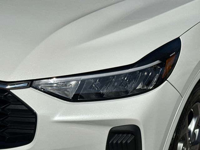 Certified Used 2024 White Ford ST-Line image 4