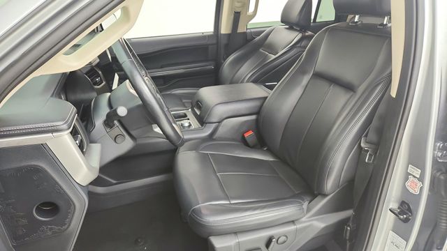 2024 Ford Expedition XLT - 9