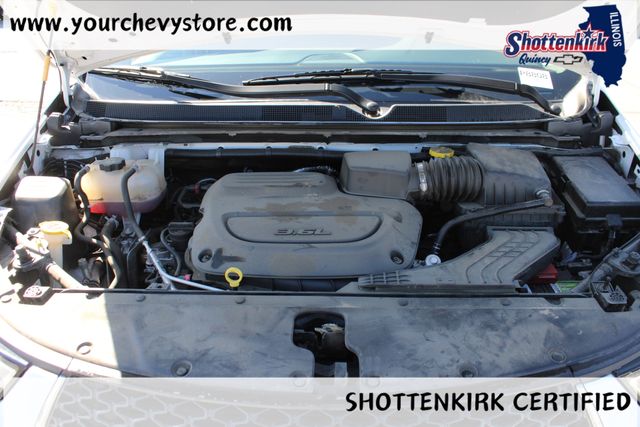 Used 2024 Chrysler Pacifica Van