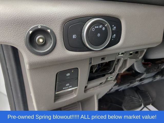 Used 2021 White Ford XL image 24