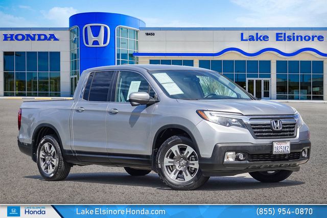 Lunar Silver Metallic 2017 Honda Ridgeline RTL-T Pickup Truck Front-Wheel Drive 6-Speed Automatic