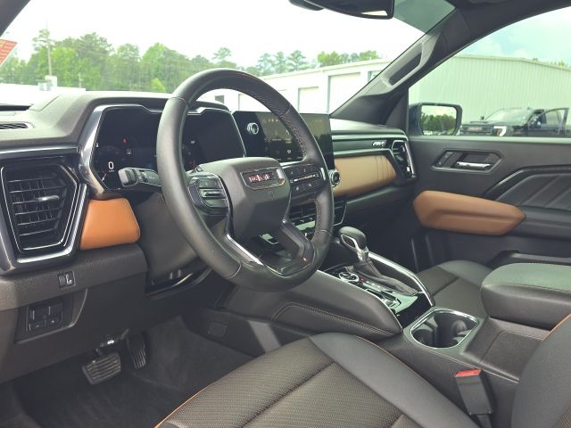 2024 GMC Canyon AT4:C02670