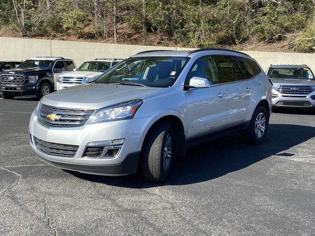 2017 Chevrolet Traverse LT 8