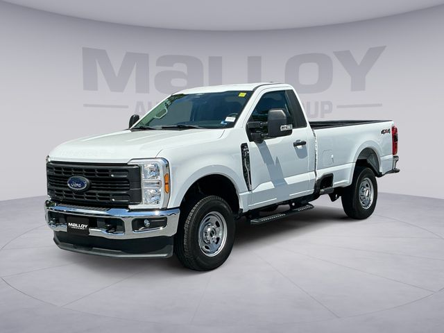 Oxford White 2024 Ford F-250 Super Duty Pickup Truck Four-Wheel Drive Automatic