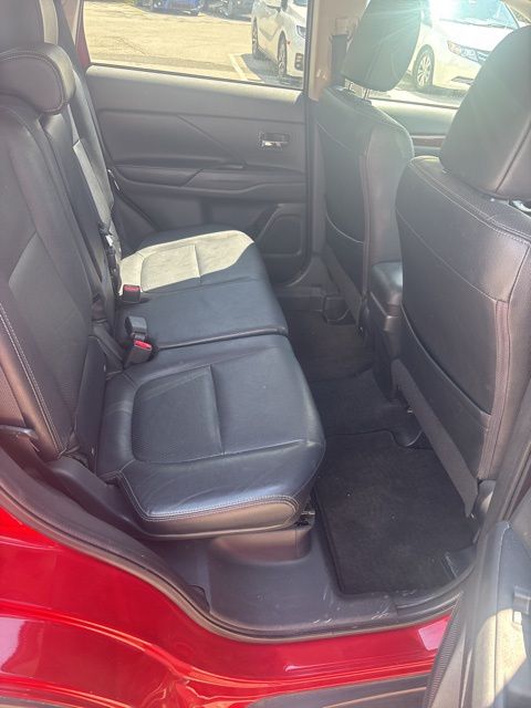 used 2015 Mitsubishi Outlander car, priced at $9,133