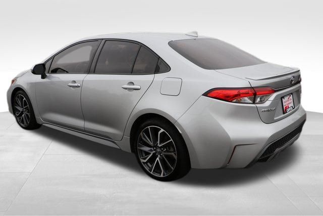 2020 Toyota Corolla SE 19