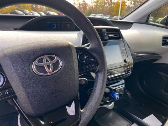 2021 Toyota Prius LE 27