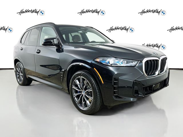 2025 BMW X5 M60i 33