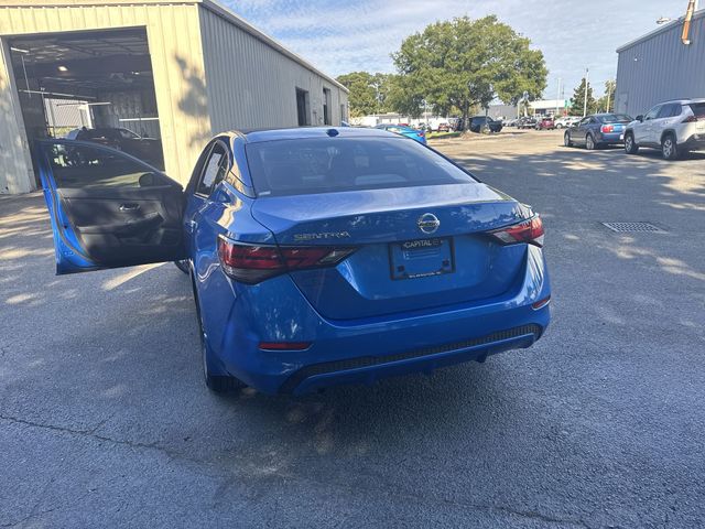 Used 2022 Blue Nissan SV image 33