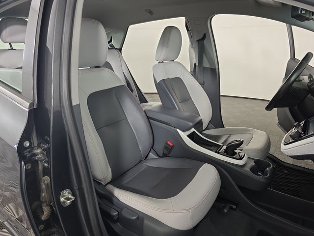 Used 2019 Gray Chevrolet Premier image 28