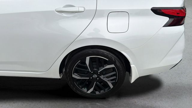 Used 2025 White Nissan 1.6 SR image 34