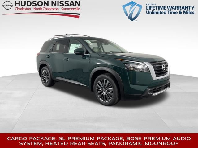 2025 Nissan Pathfinder SL 1