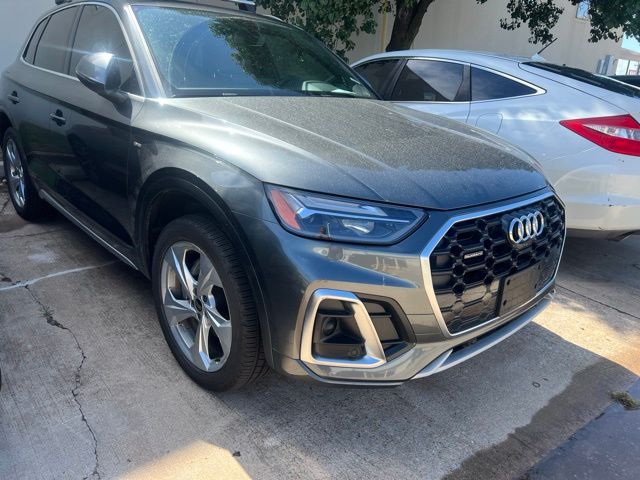 Daytona Gray Pearl Effect 2023 Audi Q5 quattro Premium Plus S Line 45 TFSI SUV / Crossover All-Wheel Drive 7-Speed Automatic
