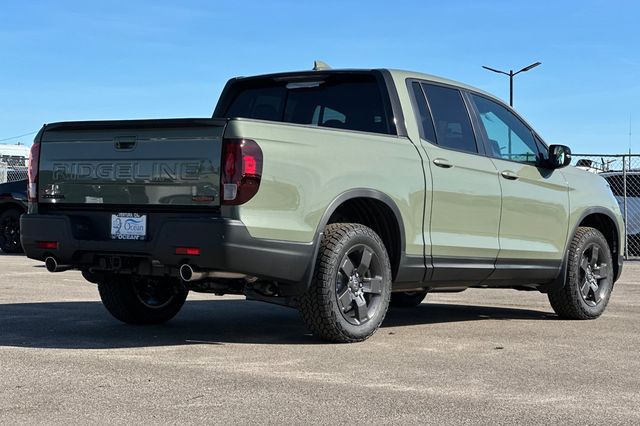 New 2026 Ash Green Metallic Honda TrailSport image 4