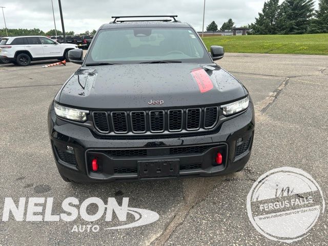  2022 Jeep Grand Cherokee Trailhawk 4WD   
