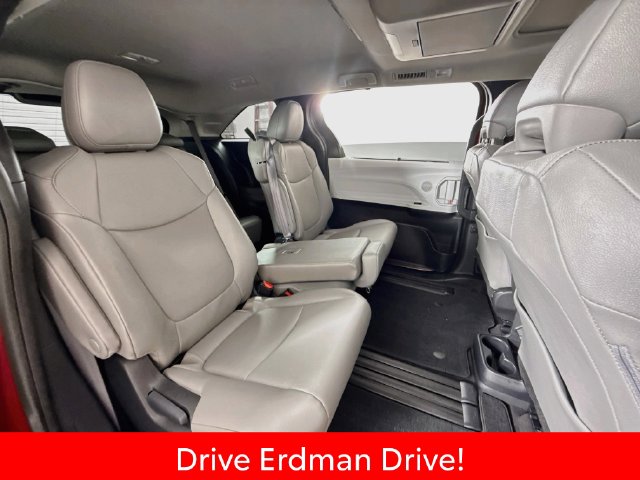 Used 2025 Toyota Sienna Van