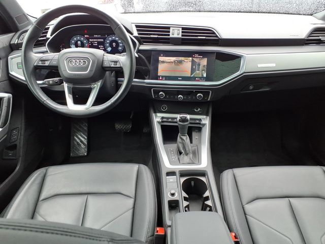 2022 Audi Q3 - Image 12