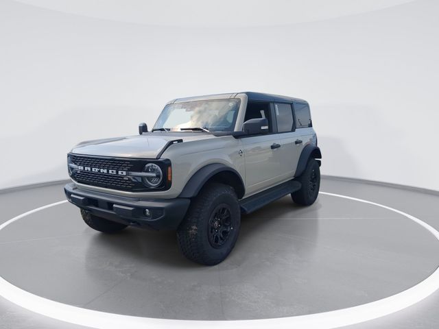 New 2025 Desert Sand Ford Outer Banks® image 4
