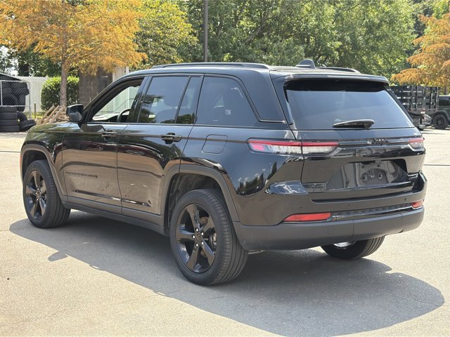 Used 2025 Black Jeep Limited image 3